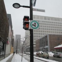 魁北克道路标志 road sign in Quebec
